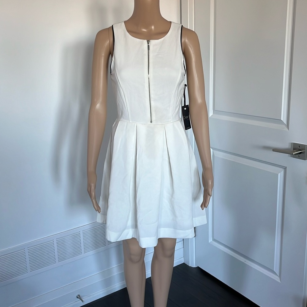Dex white skater dress size xs item 05-15